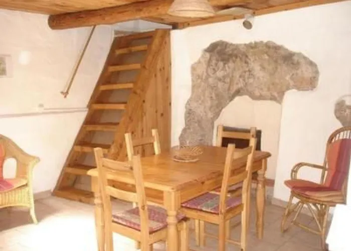 Holiday Home In Sillans-La-Cascade Mit Garten By Interhome
